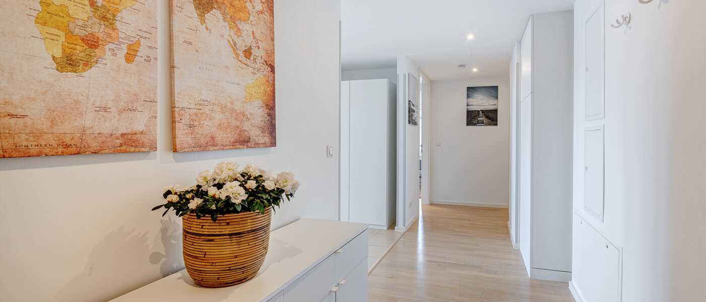 attic apartment München Ludwigsvorstadt 02 hall 13896