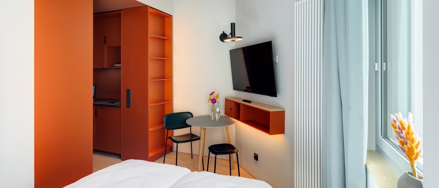 studio Unterföhring 02 living area 13900