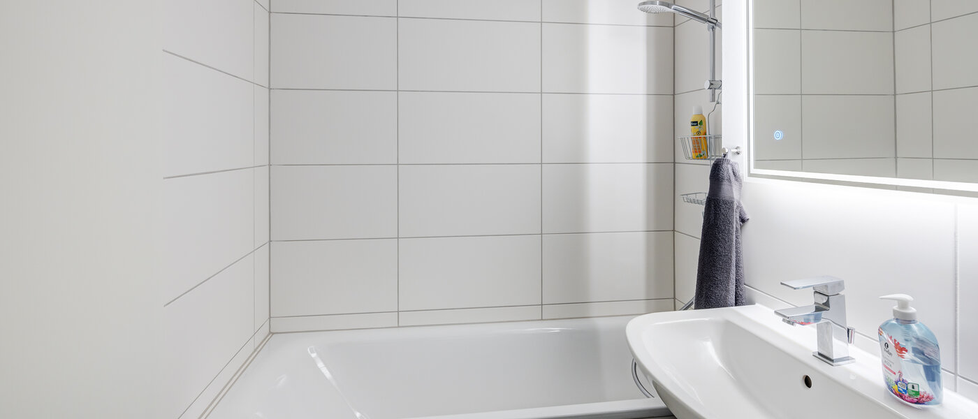 apartment München Schwanthalerhöhe 01 bathroom 13901