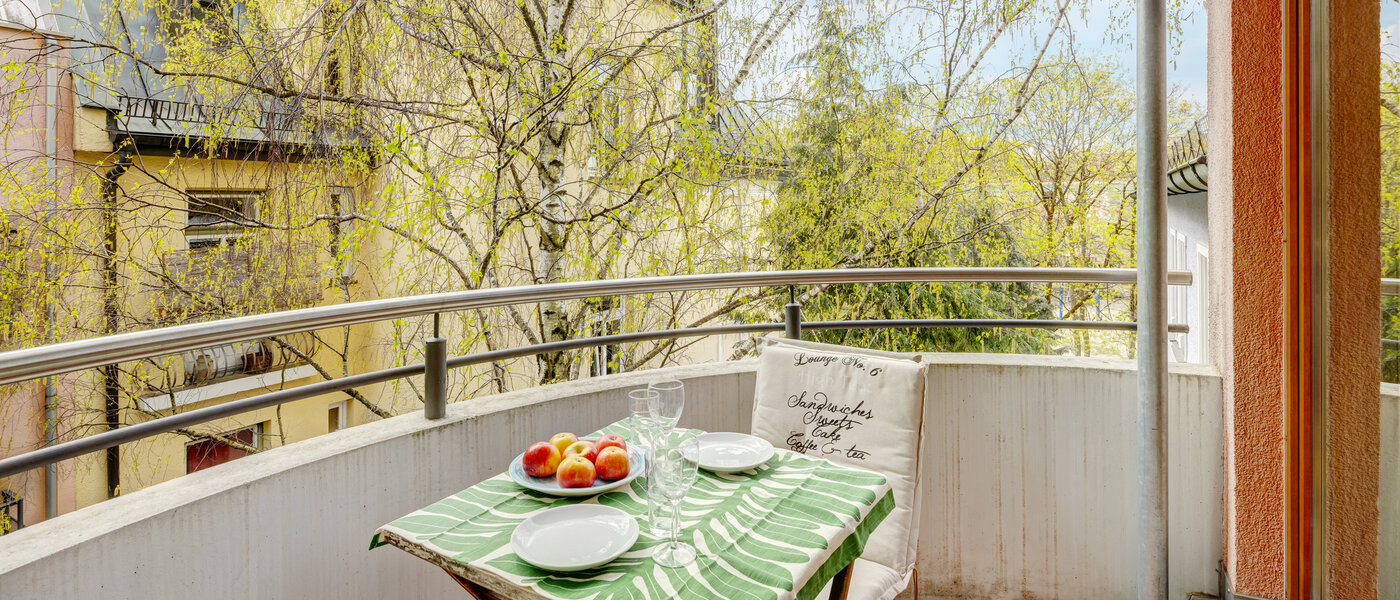 apartment München Schwabing 01 balcony 13906