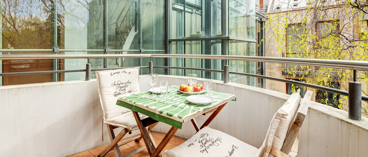 apartment München Schwabing 02 balcony 13906