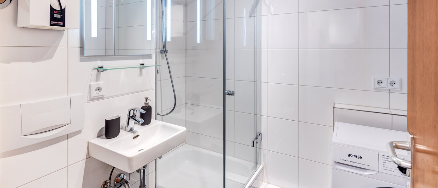 apartment Vaterstetten 02 bathroom 13908