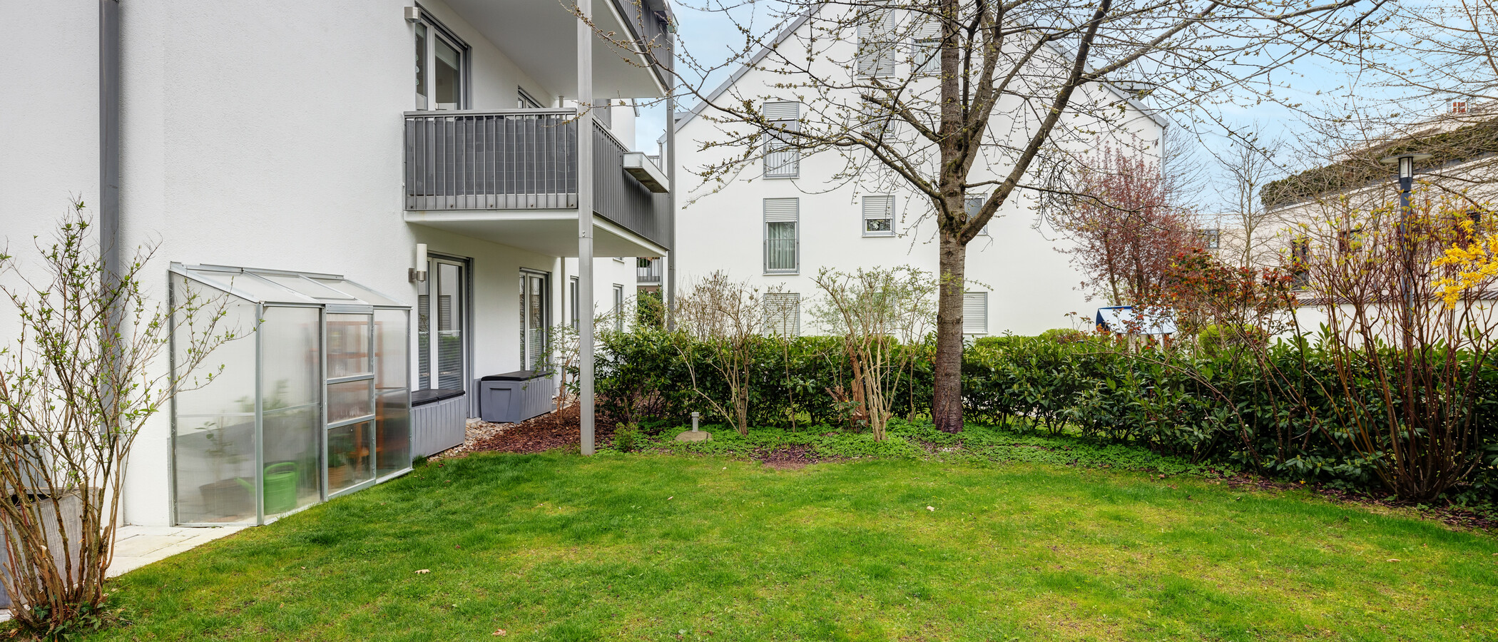 apartment München Oberföhring 02 garden 13909