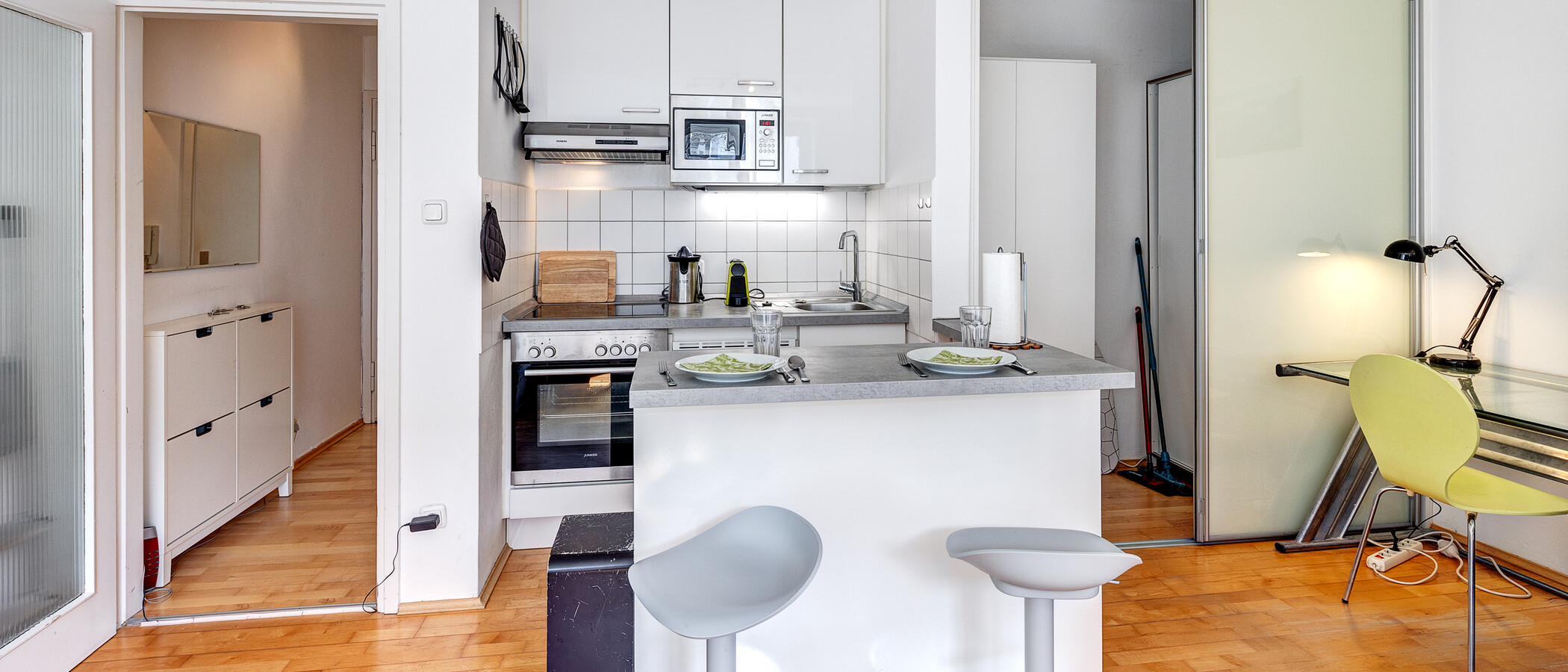 apartment München Schwabing-West 01 kitchen 13917