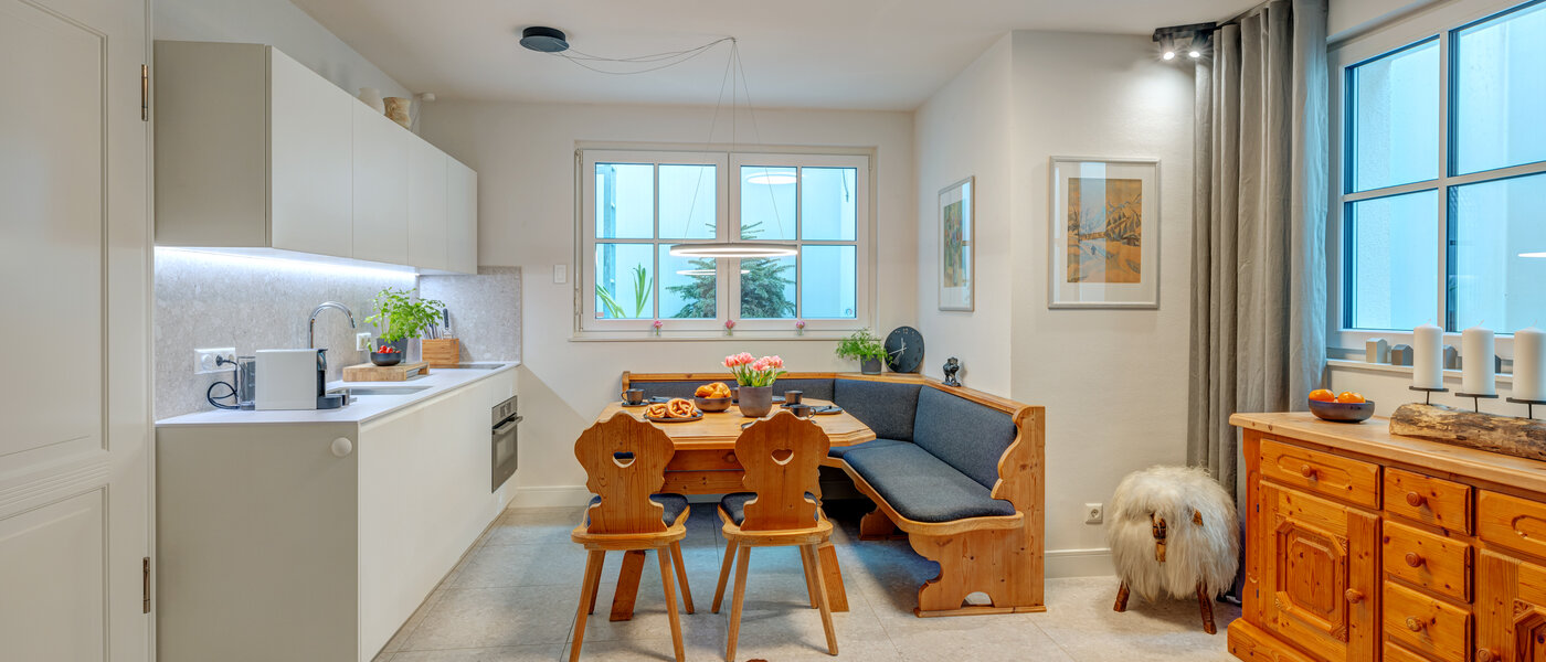 basement apartment München Großhadern 03 living area 13928