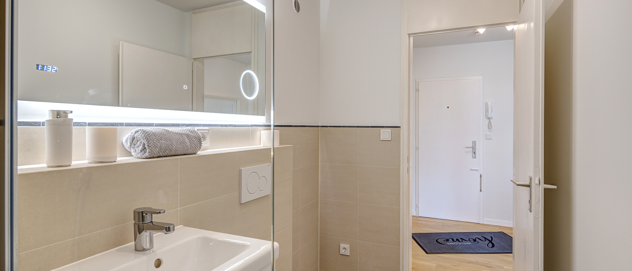 apartment München Haidhausen 02 bathroom 13929