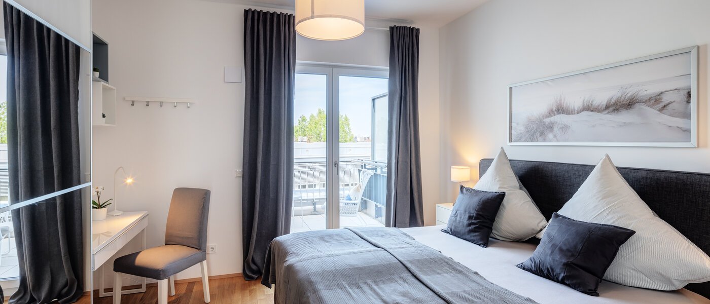 roof terrace apartment München Neuhausen 02 1. bedroom 13934