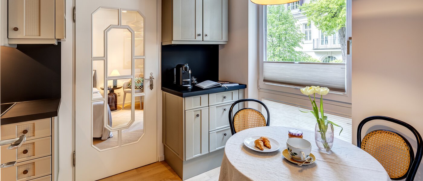 apartment München Herzogpark 02 kitchen 13940