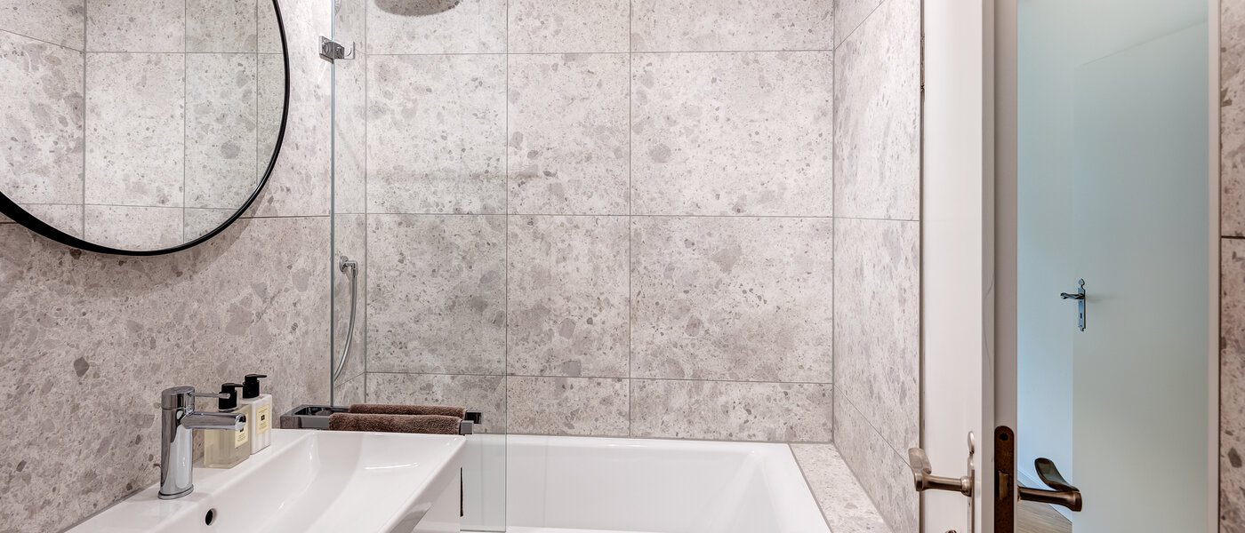 apartment München Herzogpark 02 bathroom 13940