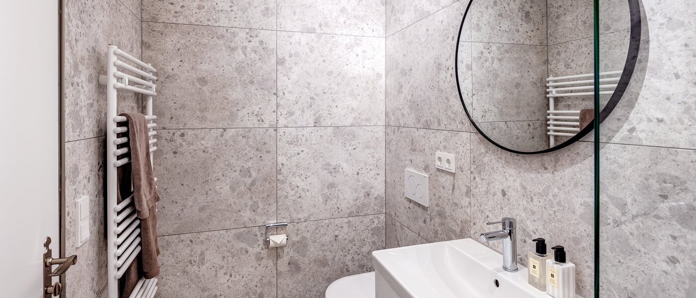 apartment München Herzogpark 03 bathroom 13940