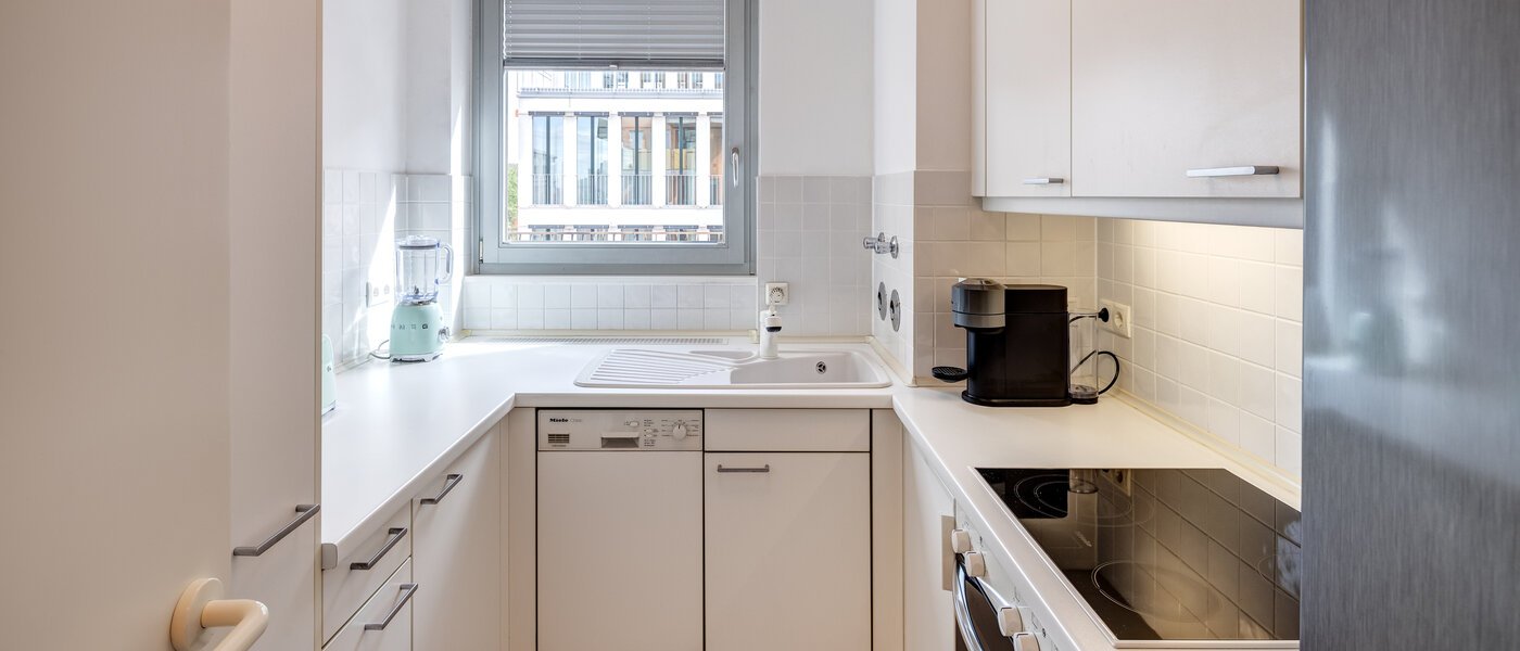 apartment München Schwanthalerhöhe 01 kitchen 13943