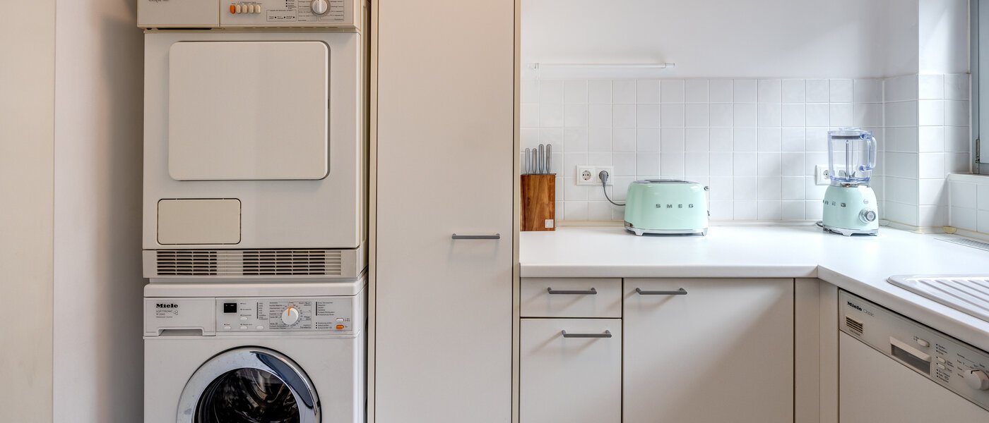 apartment München Schwanthalerhöhe 04 kitchen 13943