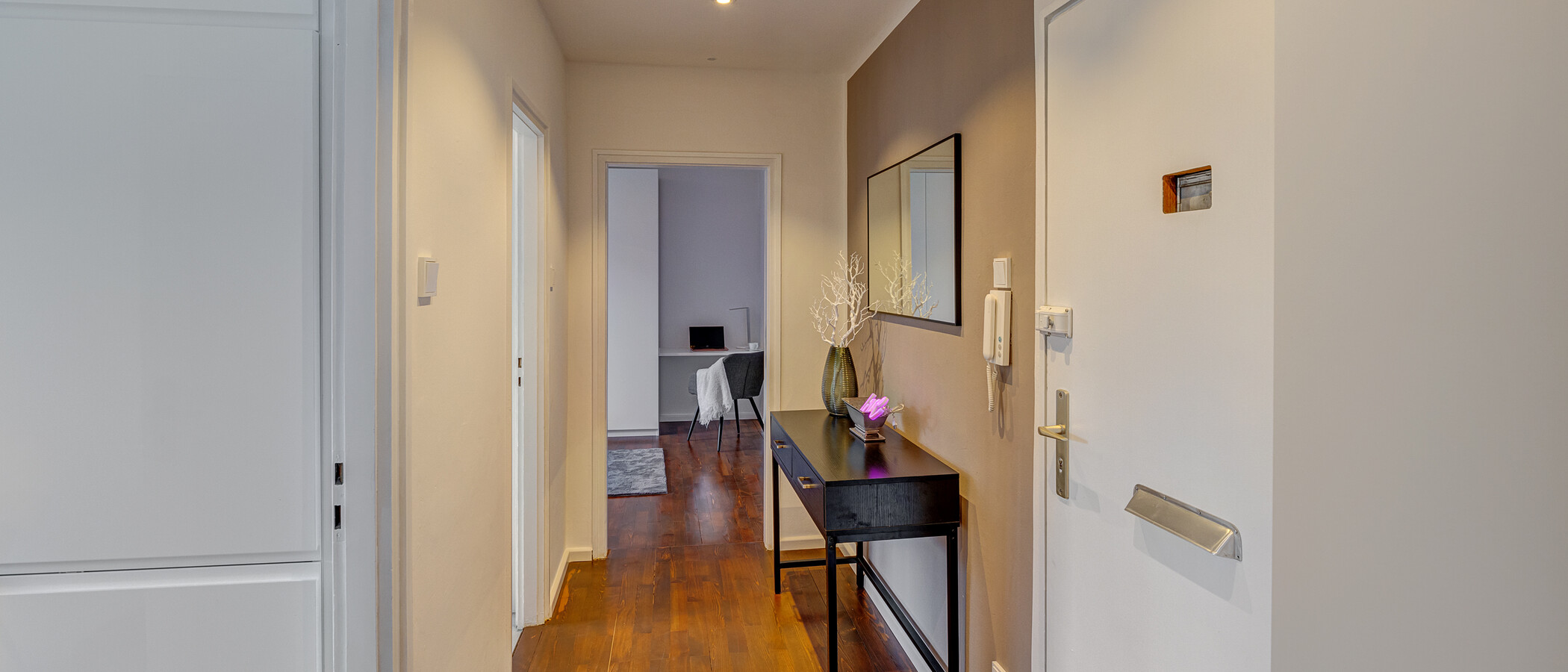 apartment München Maxvorstadt 01 hall 13953