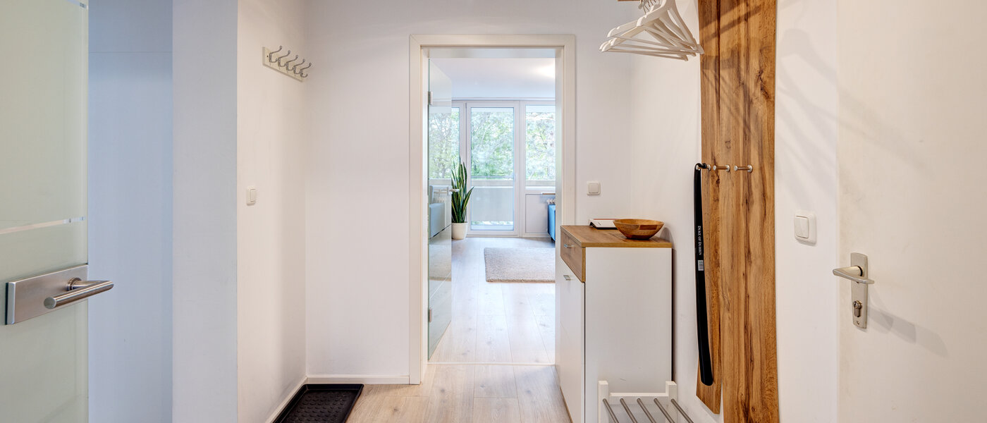 apartment Unterhaching 01 hall 13955