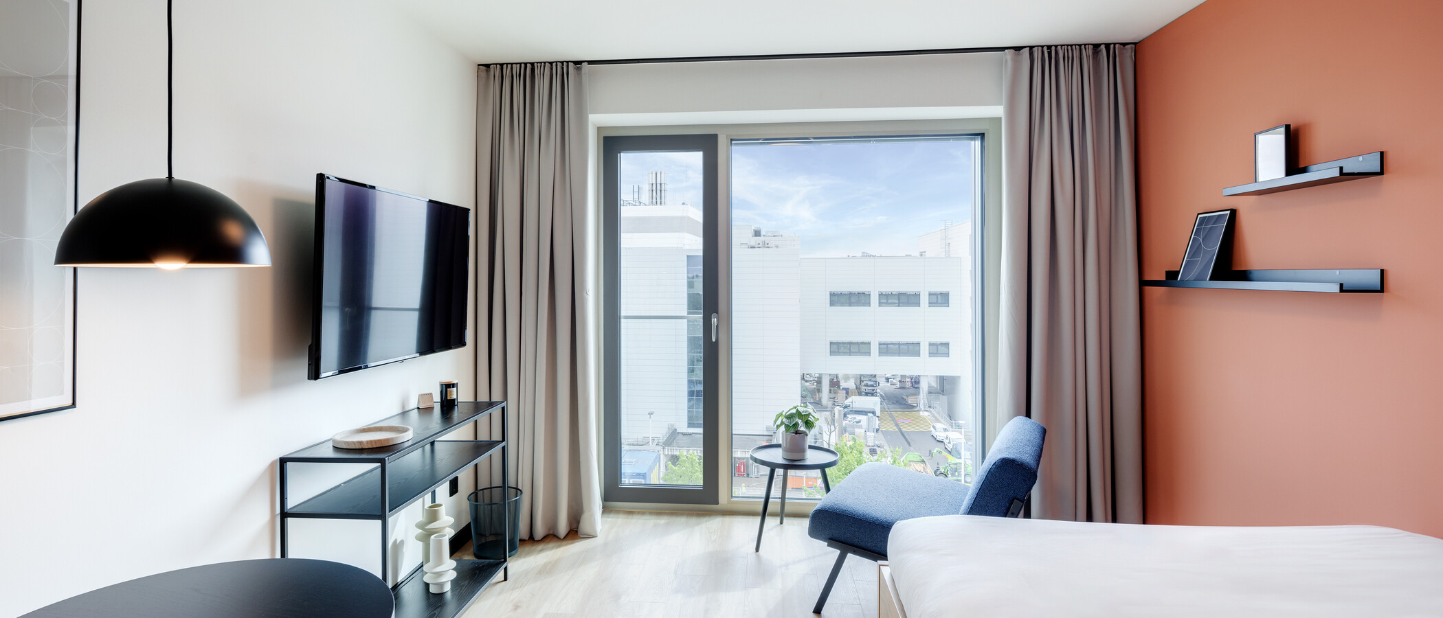 studio München Milbertshofen 02 living area 13958