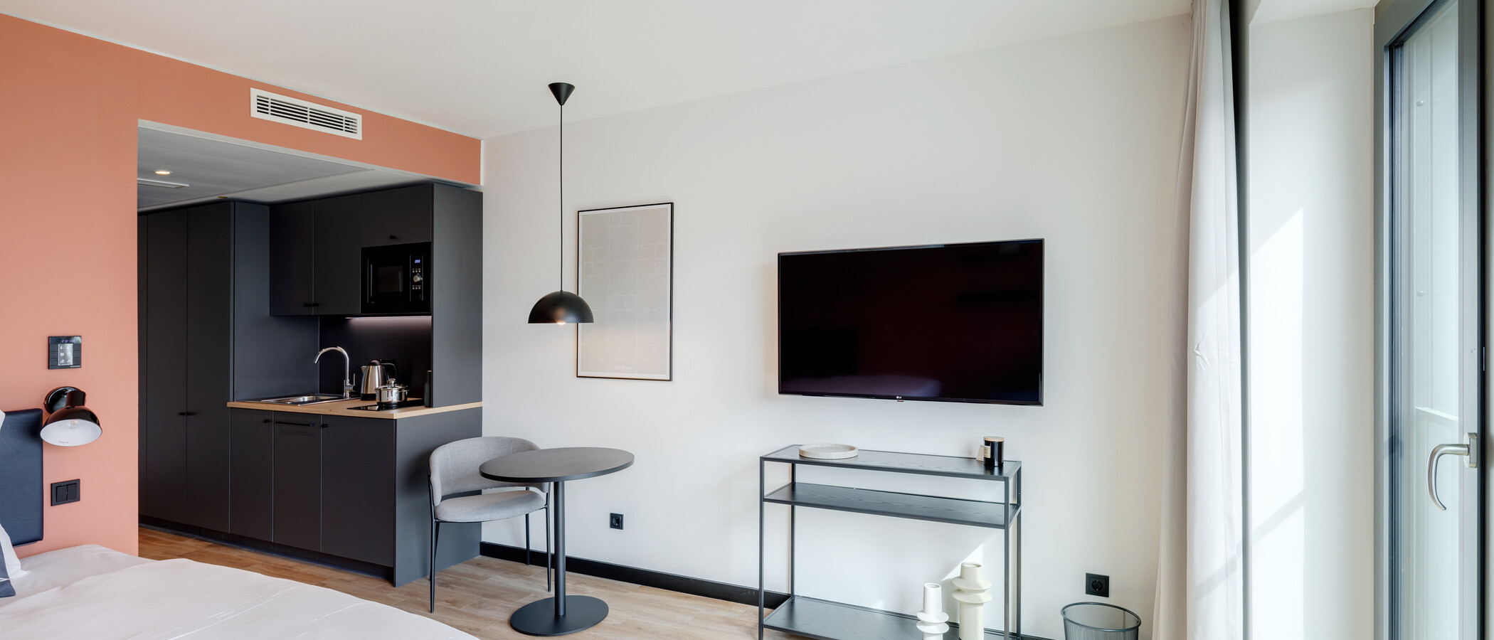 studio München Milbertshofen 03 living area 13958