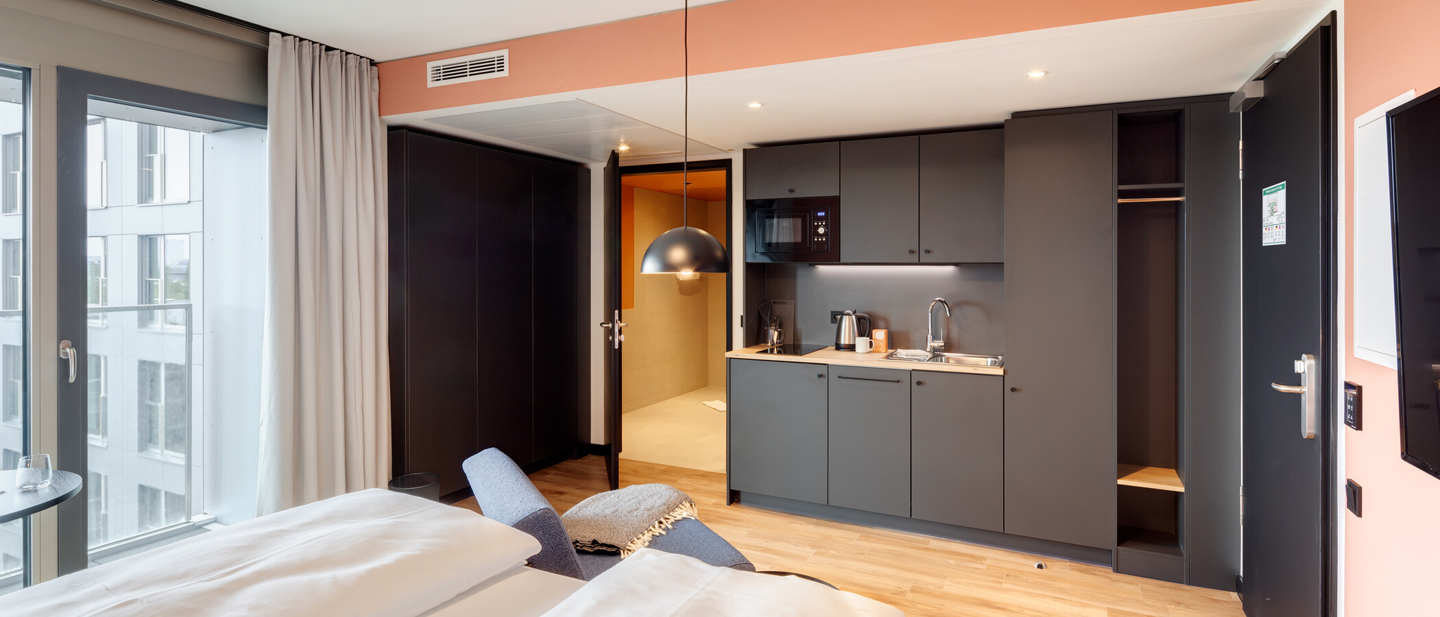 studio München Milbertshofen 03 living area 13959