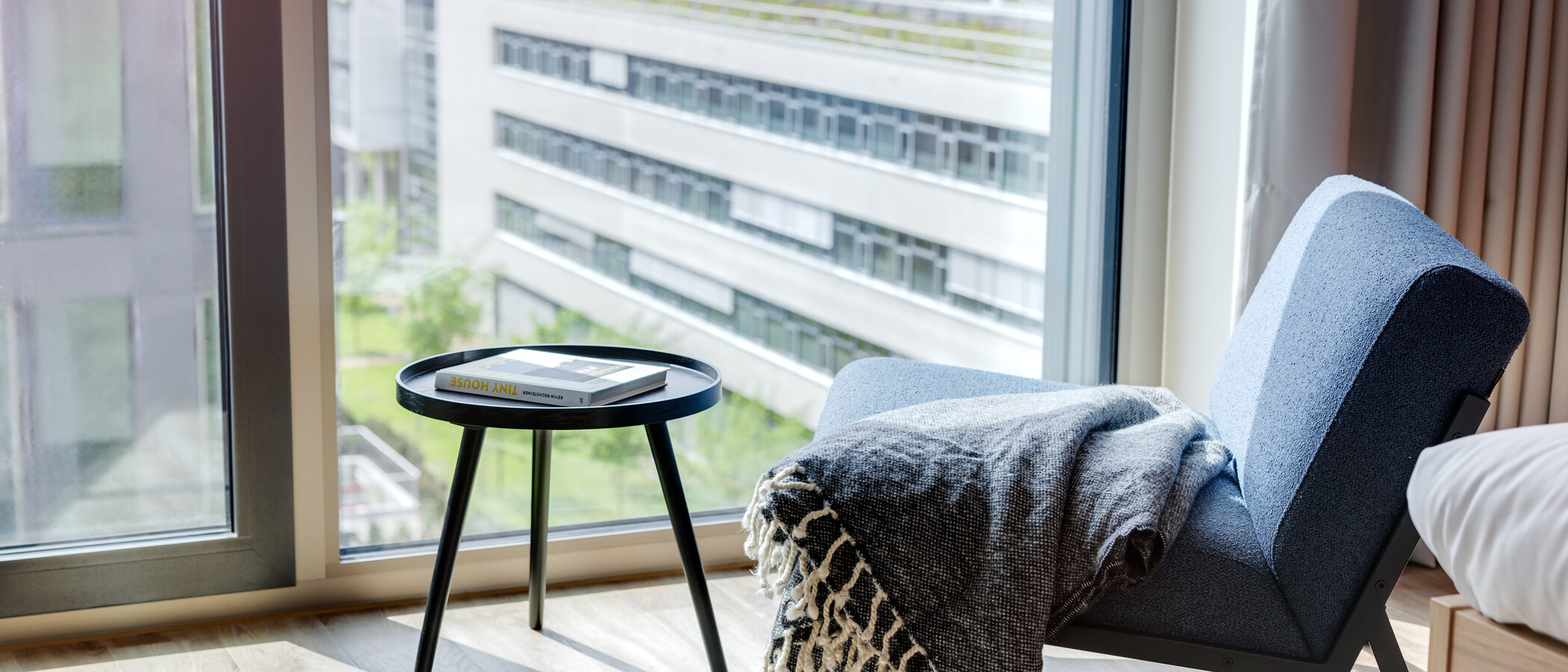 studio München Milbertshofen 02 living area 13963