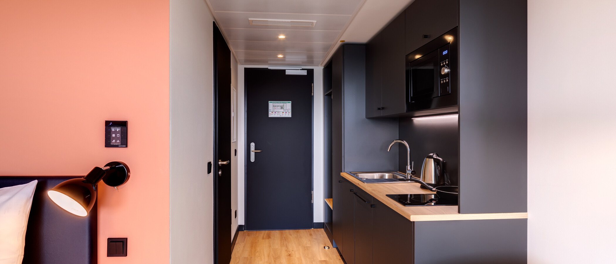 studio München Milbertshofen 06 living area 13963