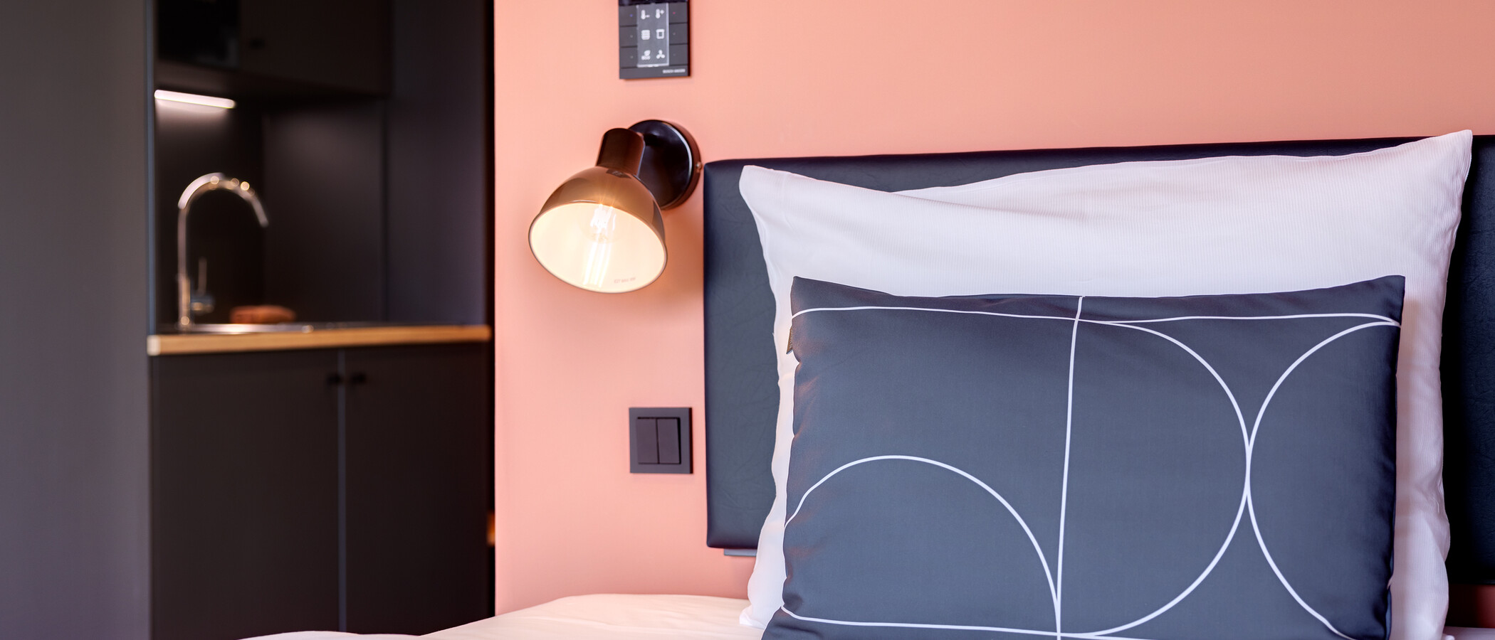 studio München Milbertshofen 01 sleeping area 13964