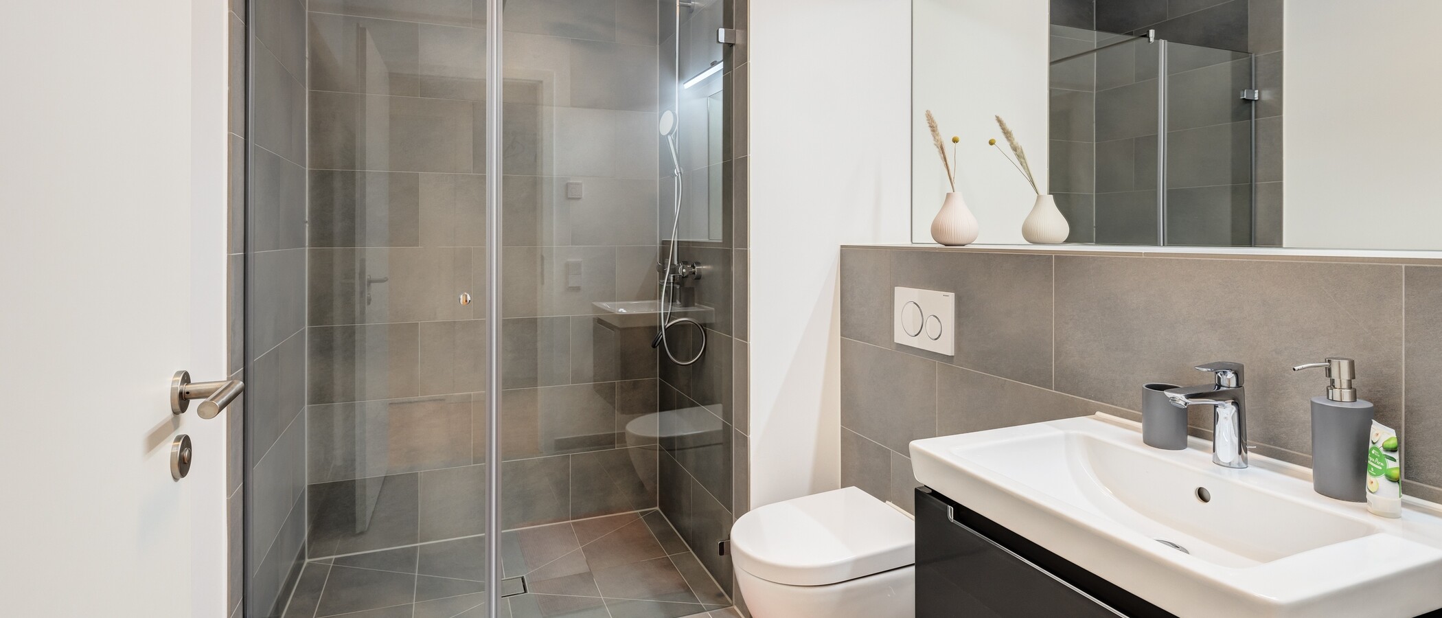 apartment München Neuperlach 01 bathroom 13965