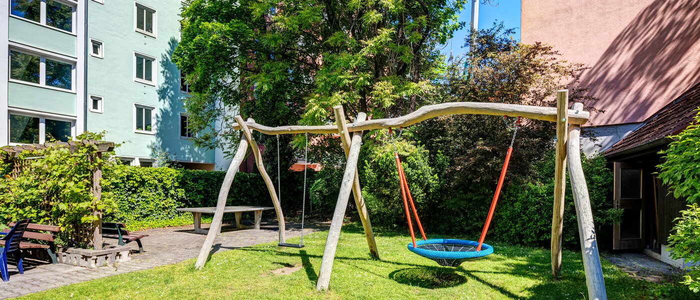 apartment München Maxvorstadt 03 communal garden 13972