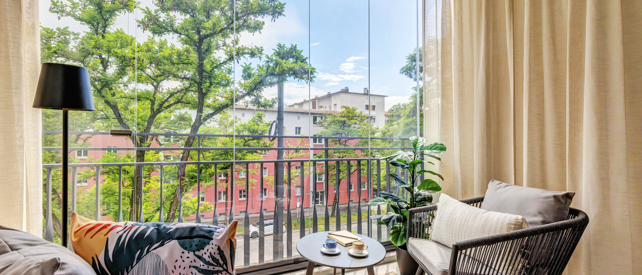 apartment München Neuhausen 02 loggia 13994