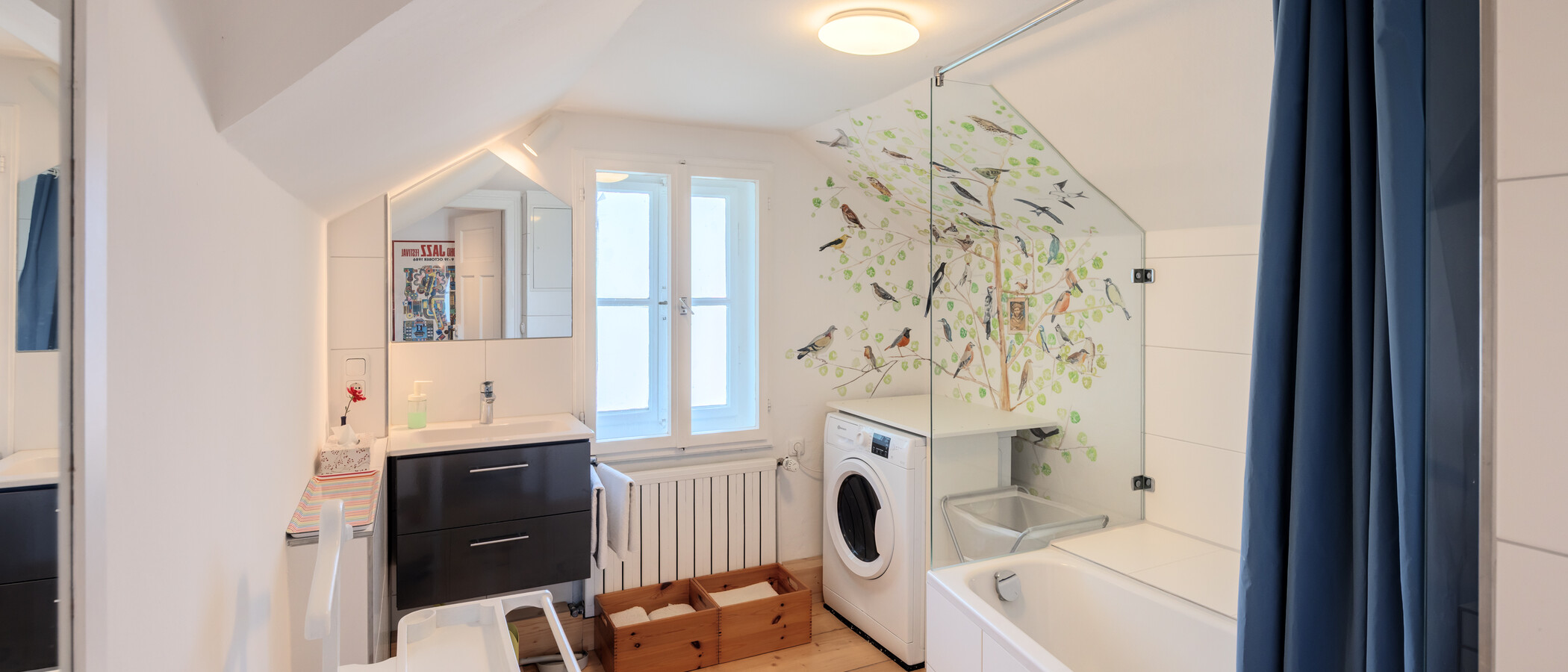 attic apartment München Pasing 01 bathroom 14002