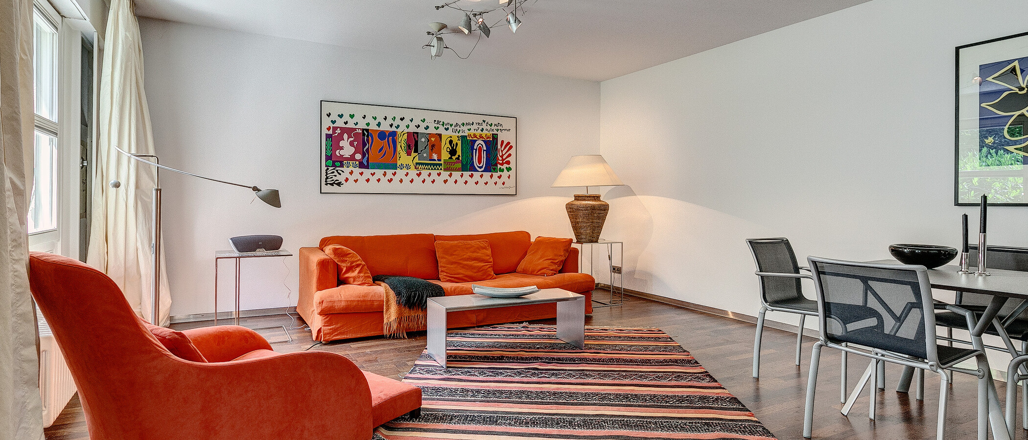 apartment with garden 	 München Herzogpark 01 living room 1401