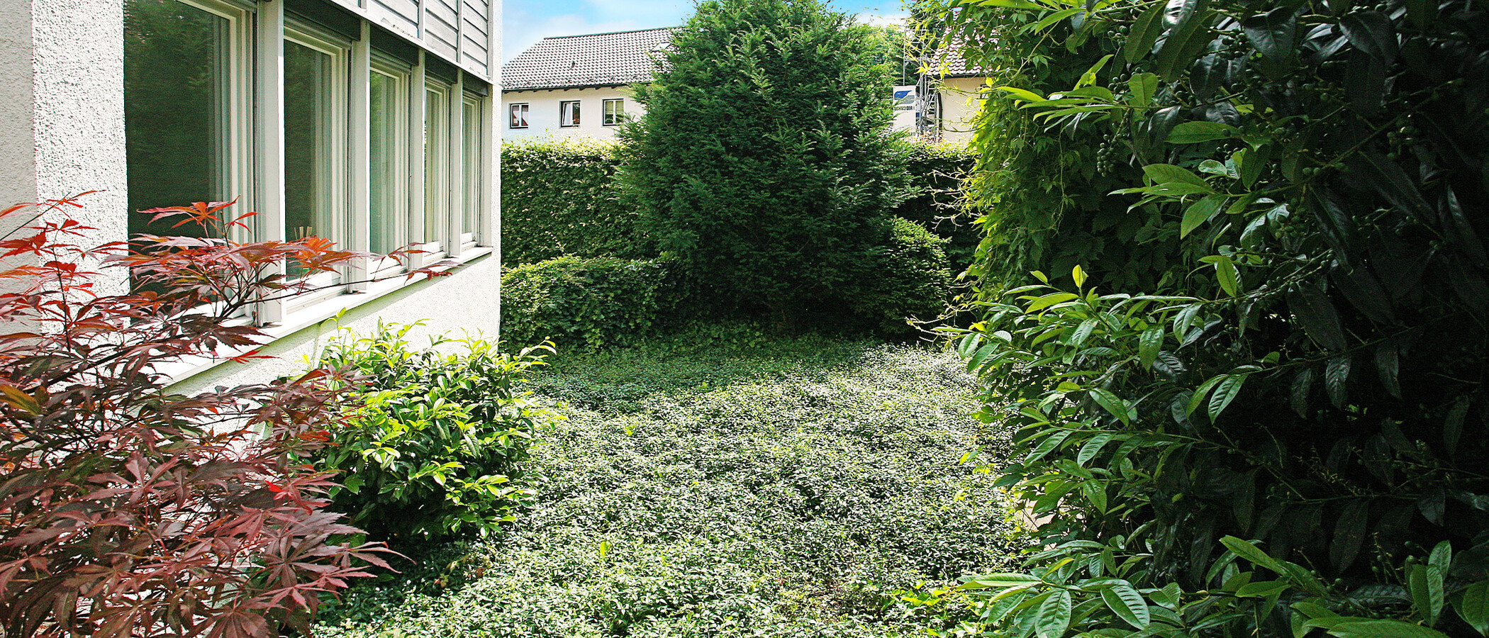 apartment with garden 	 München Herzogpark 04 terrace 1401