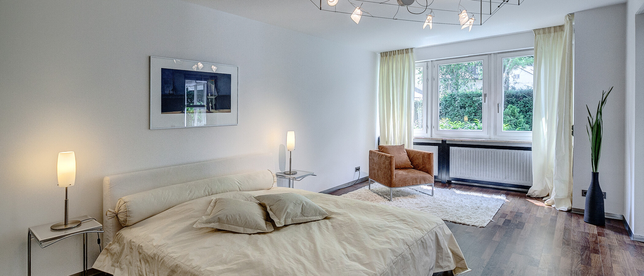 apartment with garden 	 München Herzogpark 01 sleeping area 1401