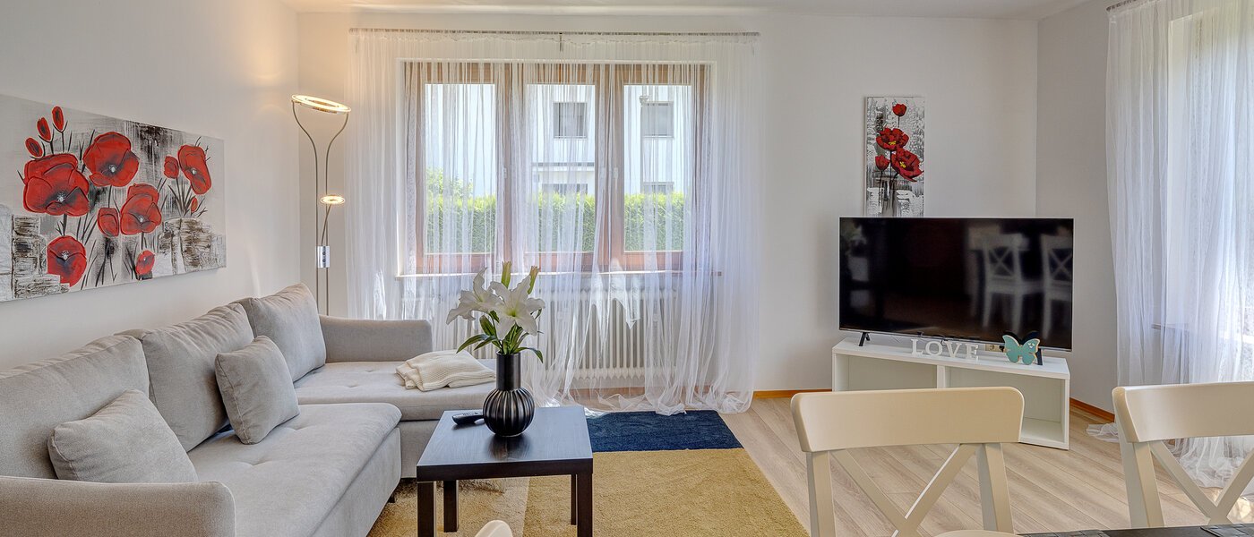 apartment München Berg am Laim 02 living area 14011