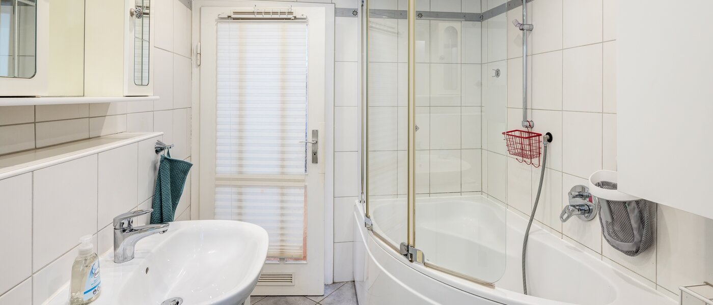 apartment München Laim 01 bathroom 14013