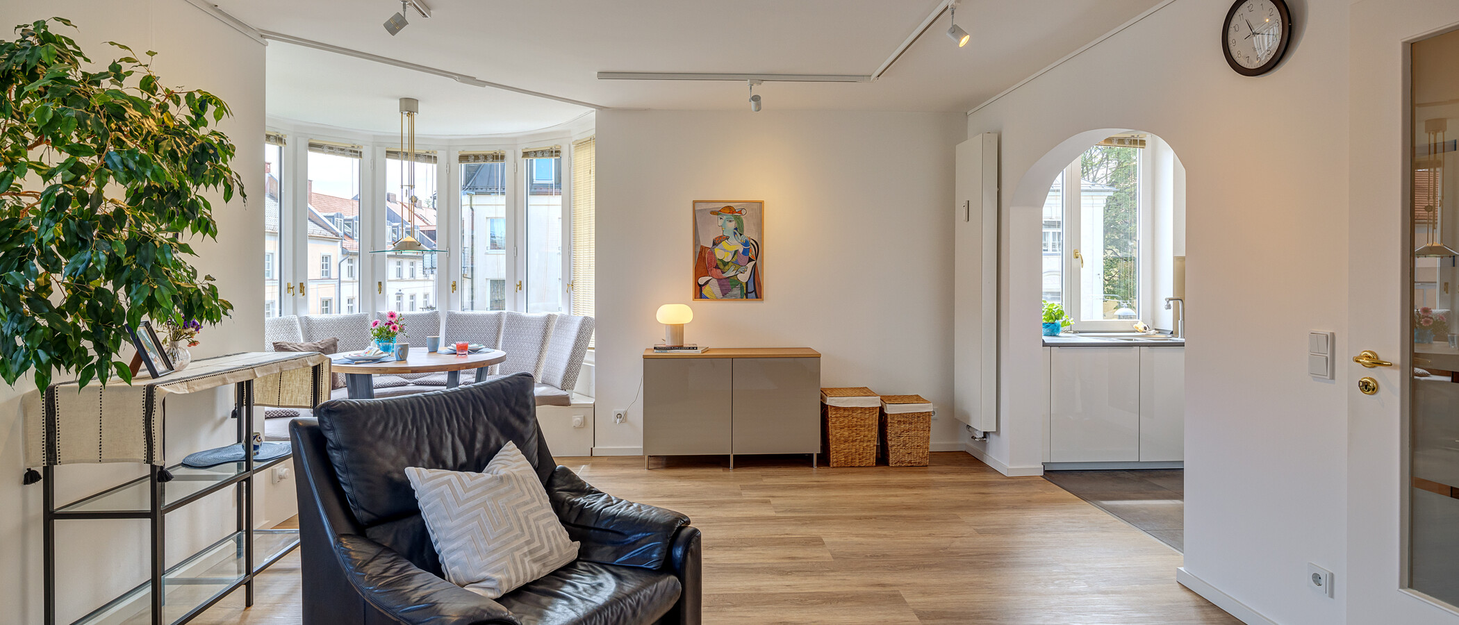 apartment München Haidhausen 04 living area 14014