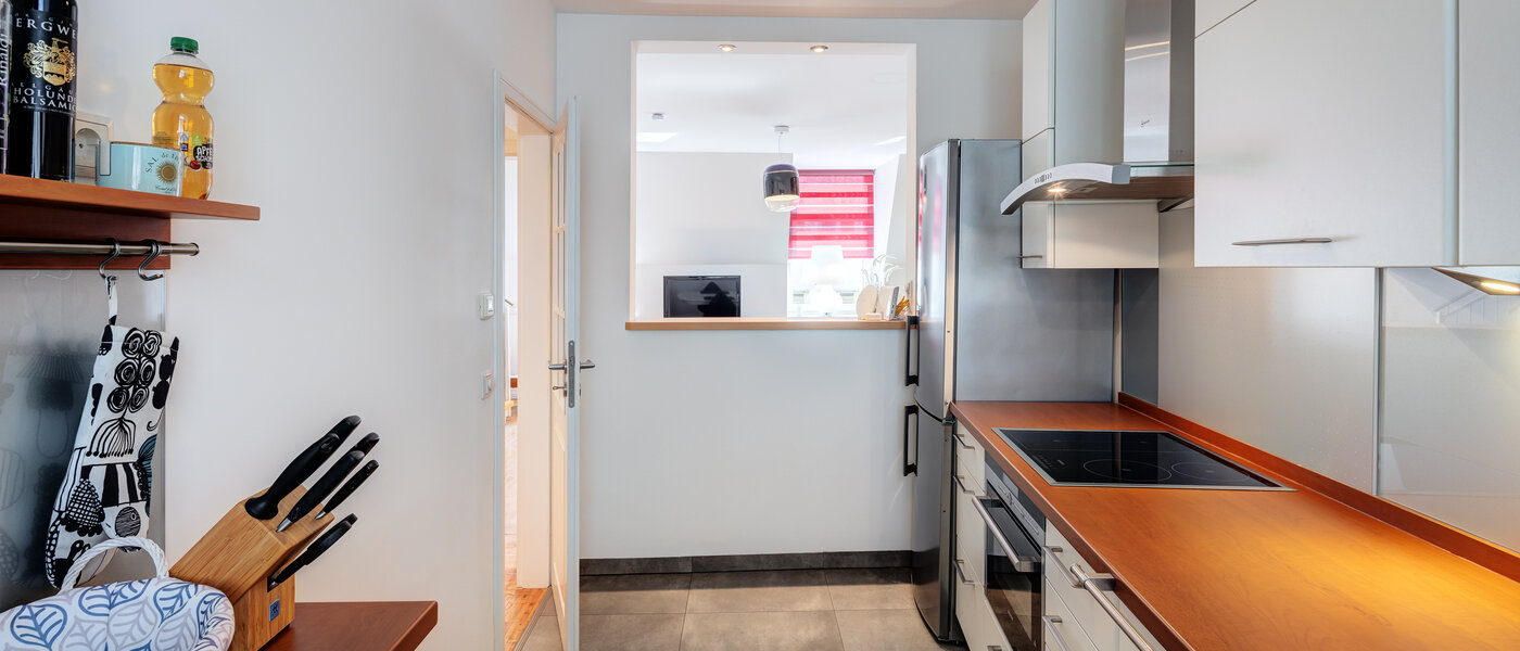 maisonette München Lehel 02 kitchen 14018