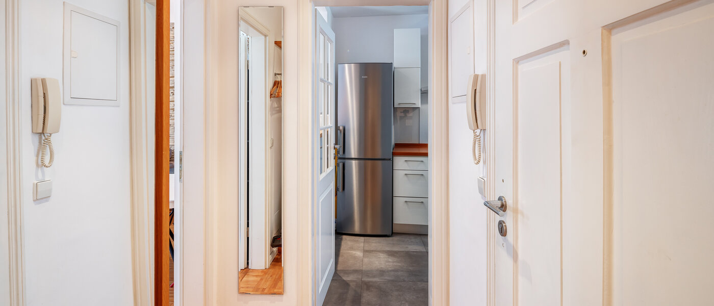 maisonette München Lehel 01 hall 14018