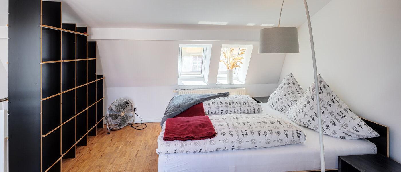 maisonette München Lehel 01 bedroom 14018