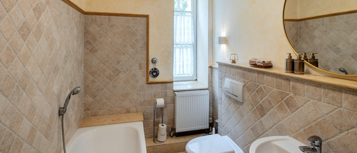 apartment München Altstadt 01 1. bathroom 14028