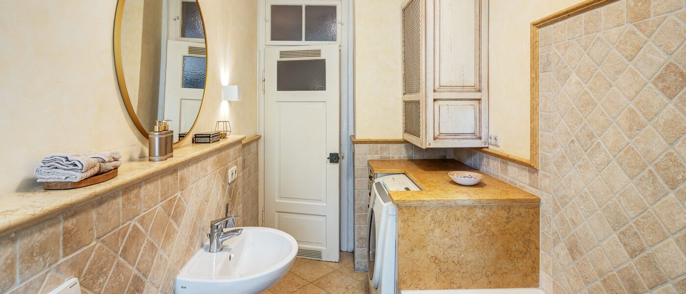 apartment München Altstadt 03 1. bathroom 14028