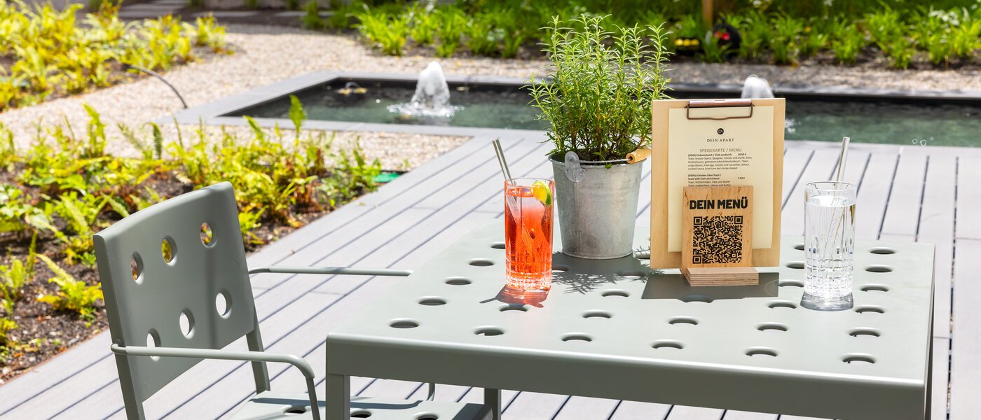 studio Unterföhring 01 inner courtyard  14030