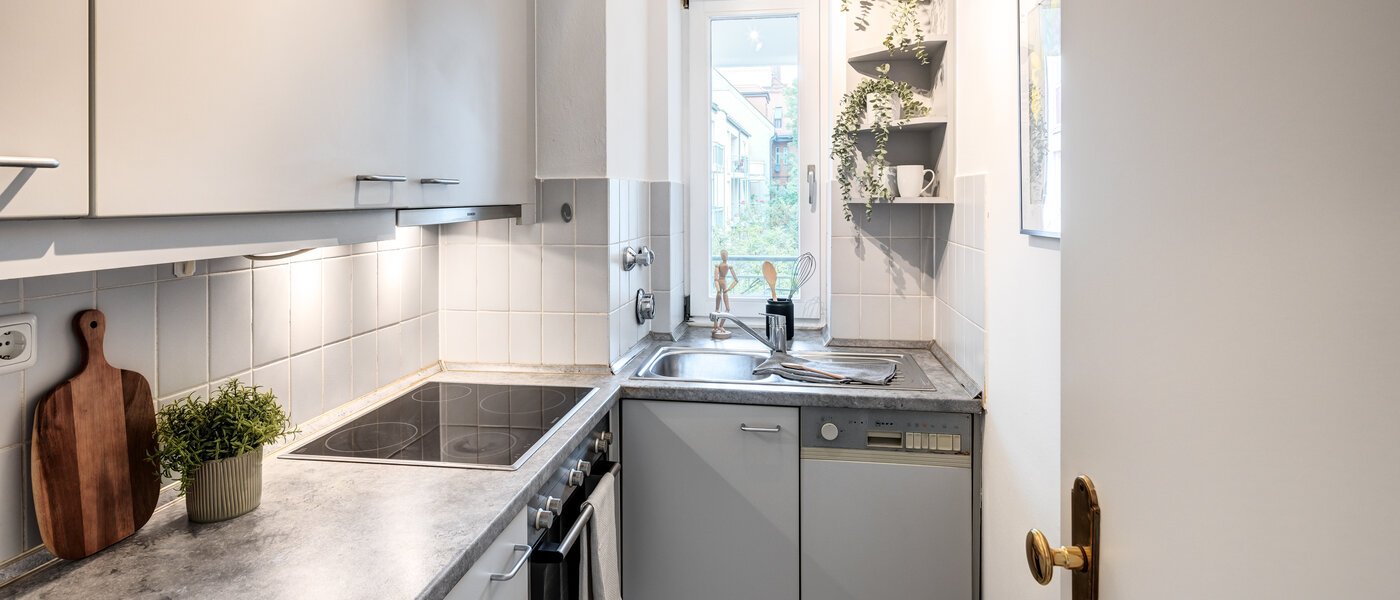 apartment München Lehel 01 kitchen 14051