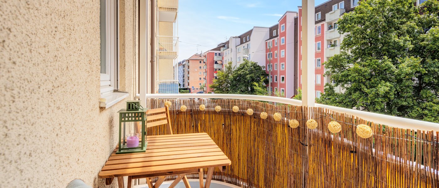 apartment München Obergiesing 01 balcony 14058