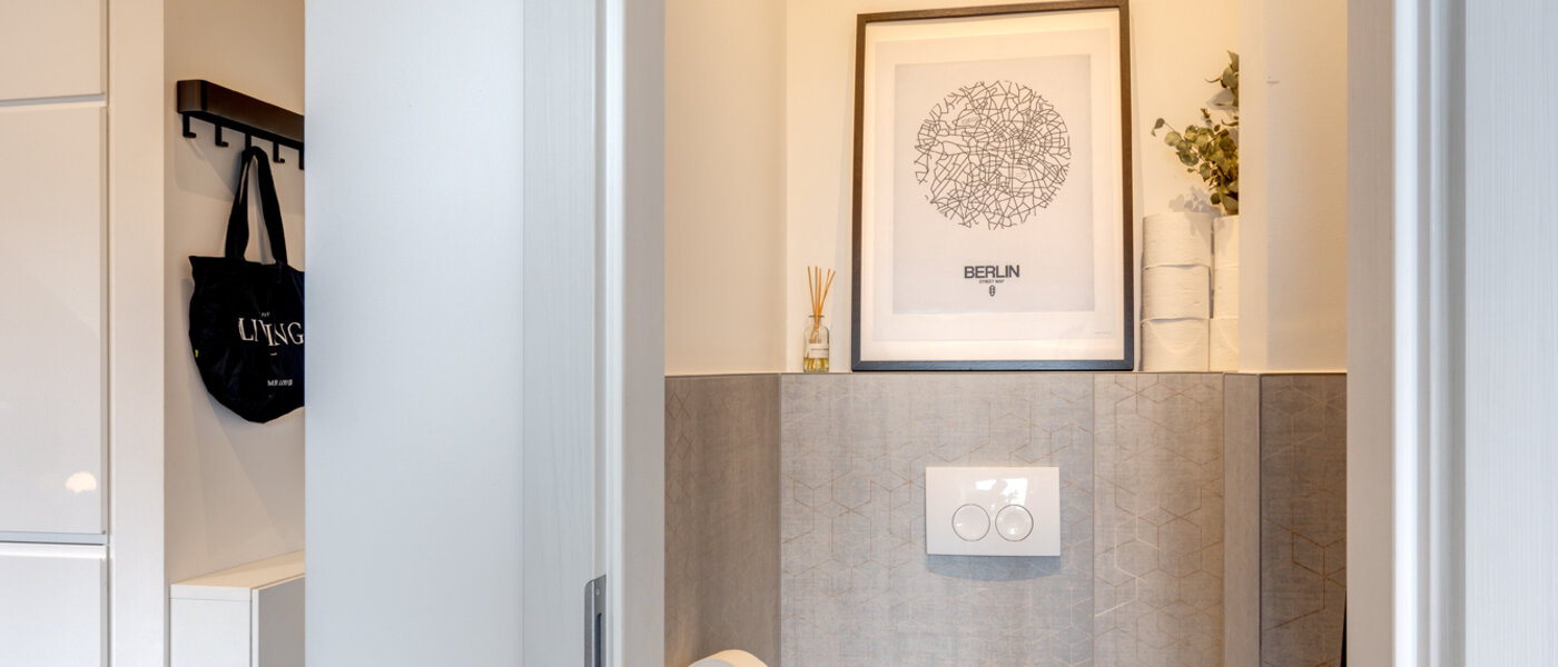 attic apartment München Sendling 02 separate toilet 14059