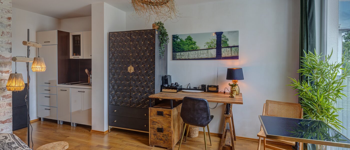 studio München Neuhausen 02 living area 14060