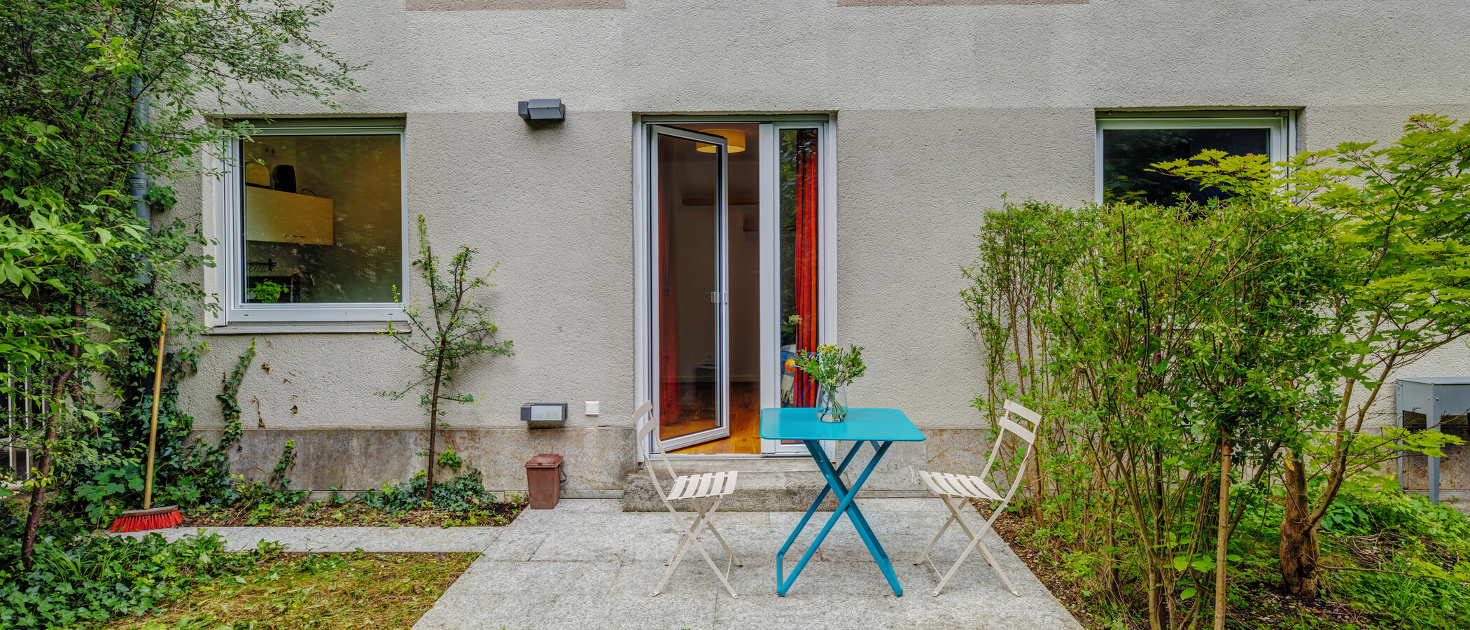 studio München Schwabing 01 terrace 14061
