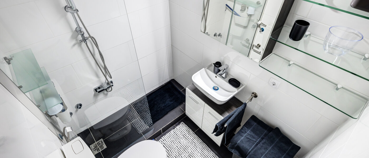 apartment München Milbertshofen 02 bathroom 14064