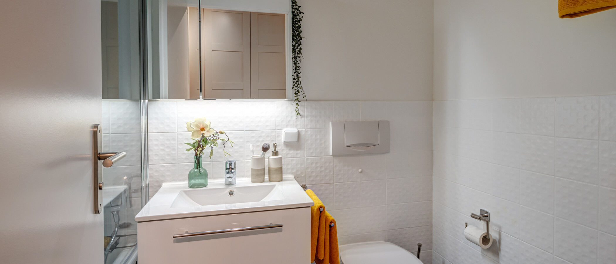 studio München Haidhausen 01 bathroom 14070