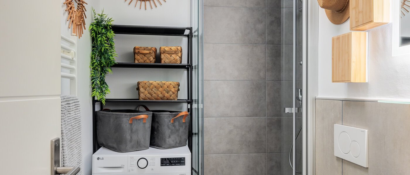 apartment München Neufahrn b. Freising 01 bathroom 14081