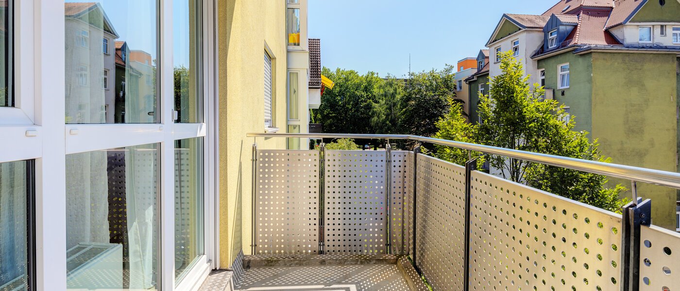 apartment München Neuhausen 01 3. balcony 14083