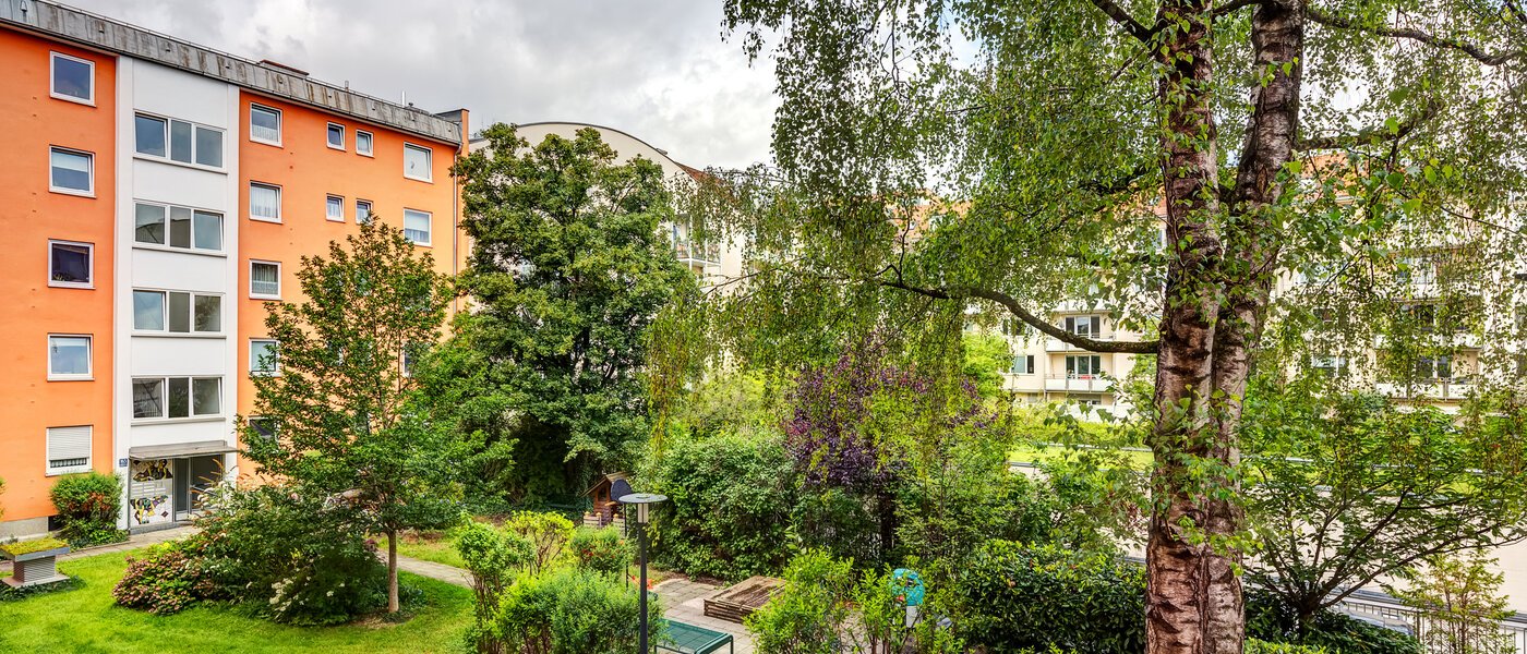 apartment München Schwabing-West 01 view 14090